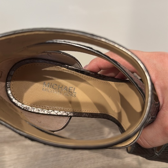 Michael Kors Sandal - Picture 5 of 5